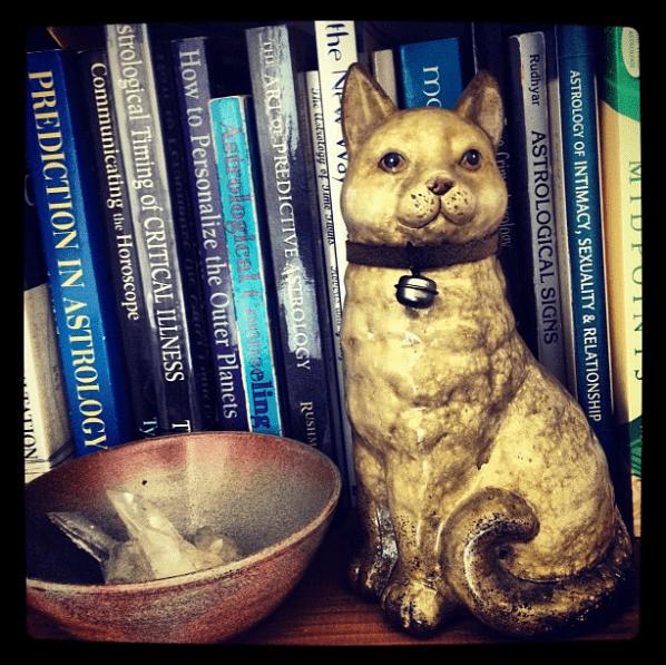 Astrolore's Bookshelf by Laurie Farrington